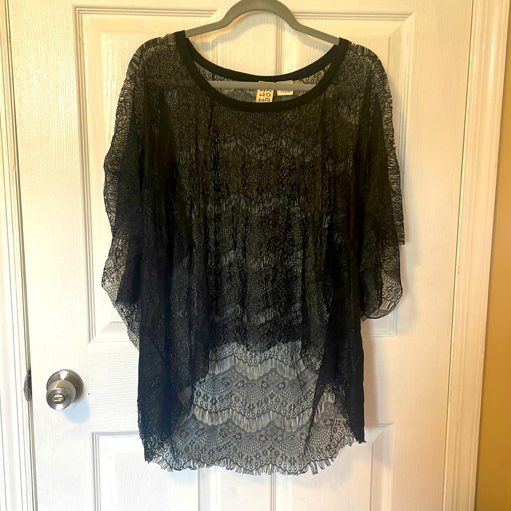 Billabong Lace Tunic Top. High Low cut